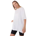 Kadın Desensiz Oversize Beyaz T-Shirt 3